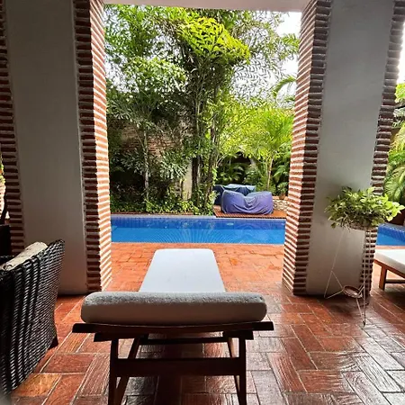Marvelous 3br House With Pool In