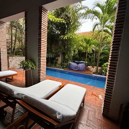 Сasa de vacaciones Marvelous 3br House With Pool In Cartagena