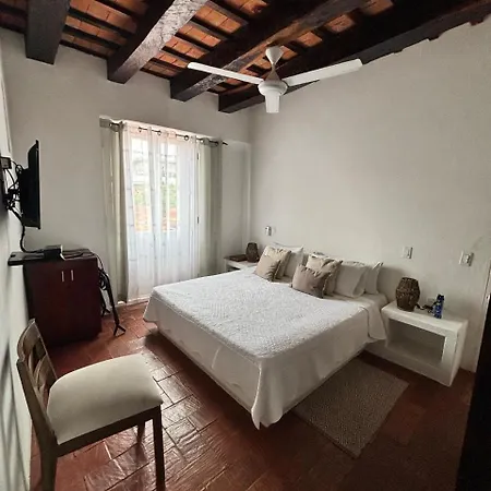 Marvelous 3br House With Pool In *
